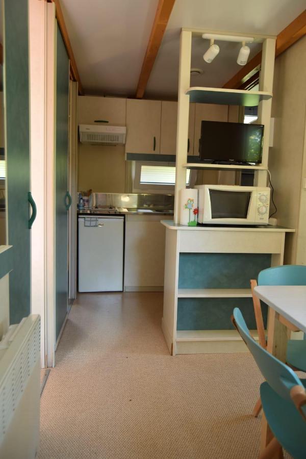 Bungalows, Camping Vega De Francia Sotoserrano 외부 사진
