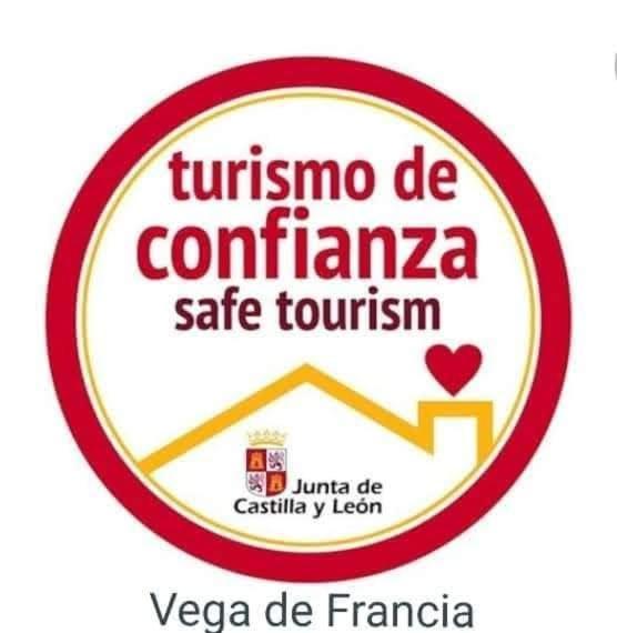 Bungalows, Camping Vega De Francia Sotoserrano 외부 사진
